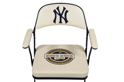 2009 Robinson Cano NY Yankees Inaugural Season Clubhouse Chair